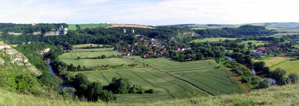 Blick über Saaleschleife bei Saaleck von Himmelgeist aus